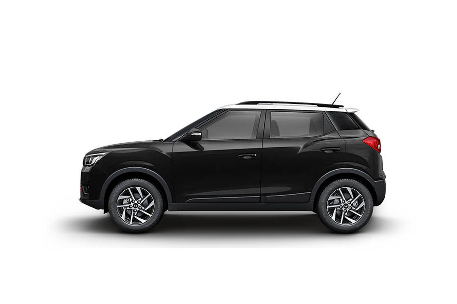 Mahindra XUV300 Napoli Black Colour