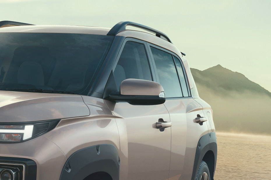 Hyundai Exter Specs & Features, Configurations, Dimensions