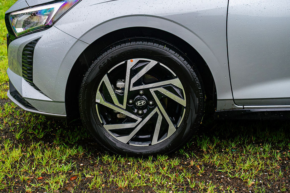 Hyundai i20 image 11