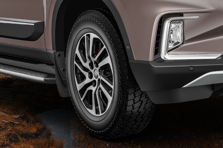 MG Gloster On Road Price in New Delhi & 2024 Offers, Images