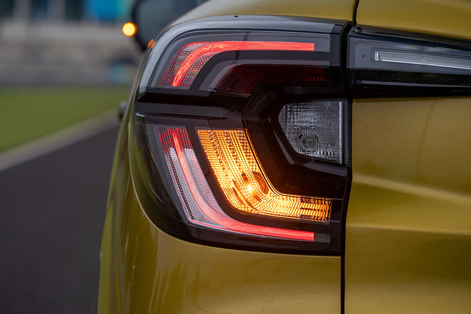Kiger Rear Lamp Renault Kiger Specs & Features, Configurations, Dimensions