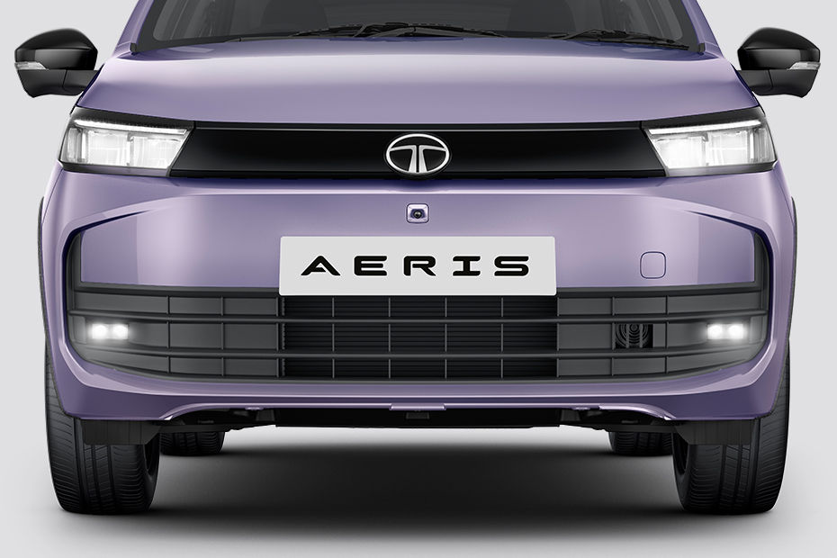 Tata Aeris image 11