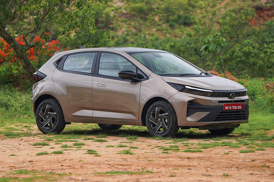 Tata Altroz image 24