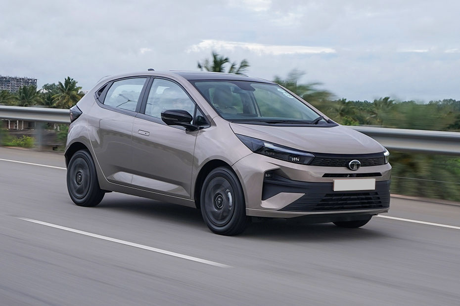 Tata Altroz image 19