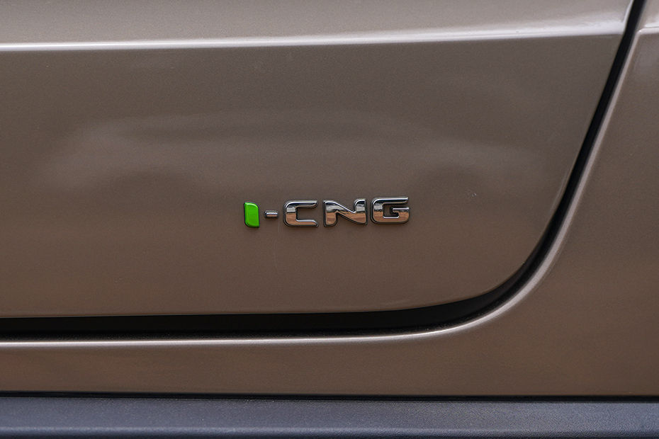 Tata Altroz image 17
