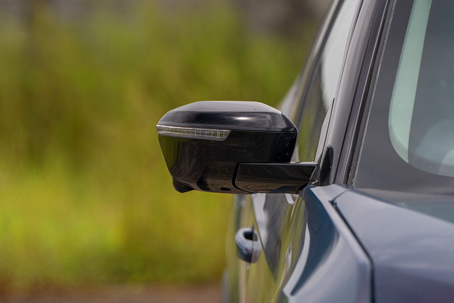 Tata Harrier EV image 15