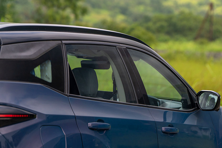 Tata Harrier EV image 29