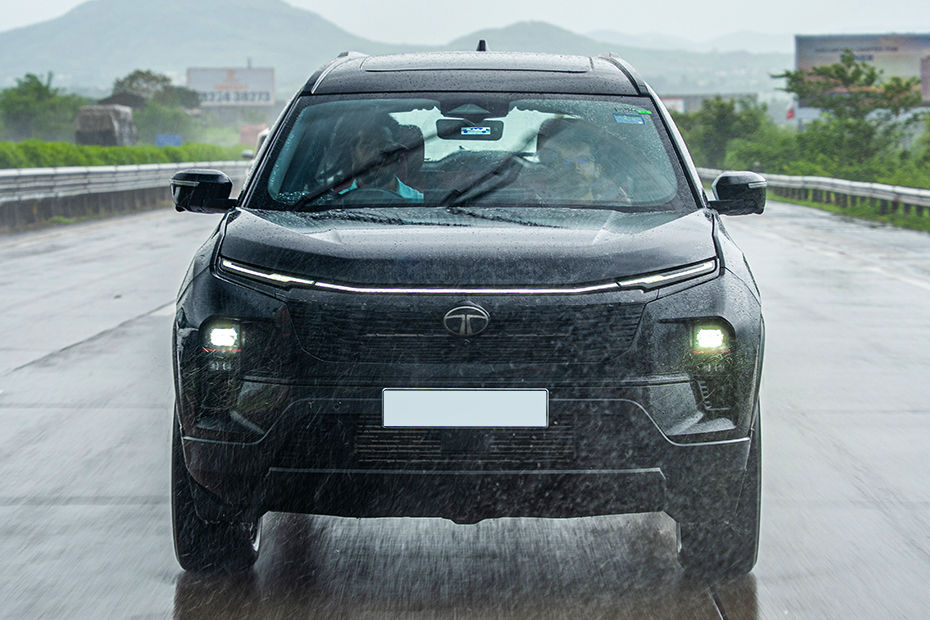 Tata Safari image 19