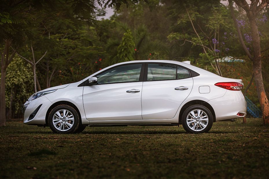 Toyota yaris ativ