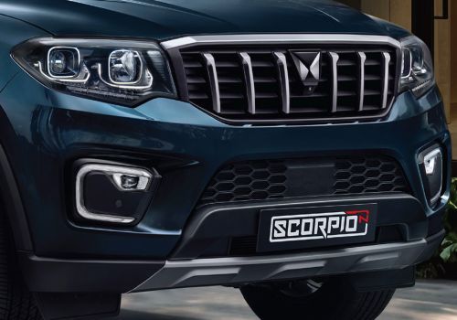 Mahindra Scorpio N Z4 Petrol AT