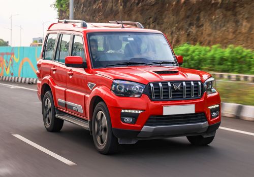Mahindra Scorpio S 11