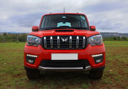Mahindra Scorpio S 11