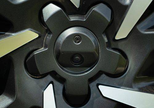 Mahindra Thar ROXX MX3 RWD AT