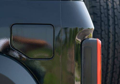 Mahindra Thar ROXX MX3 RWD AT
