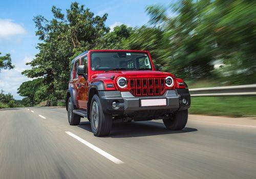 Mahindra Thar ROXX MX3 RWD AT