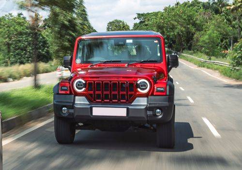 Mahindra Thar ROXX MX3 RWD AT