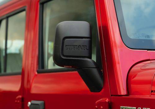 Mahindra Thar ROXX MX3 RWD AT