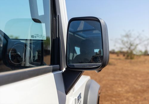 Mahindra Thar ROXX Star Edition AT