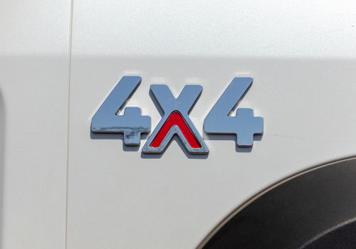 Mahindra Thar ROXX Star Edition AT
