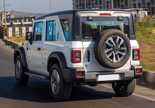 Mahindra Thar ROXX Star Edition AT