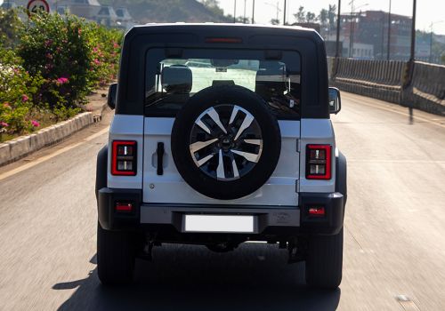 Mahindra Thar ROXX Star Edition AT