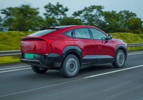 Mahindra XEV 9e Pack One