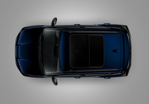 Mahindra XUV 3XO EV AX5