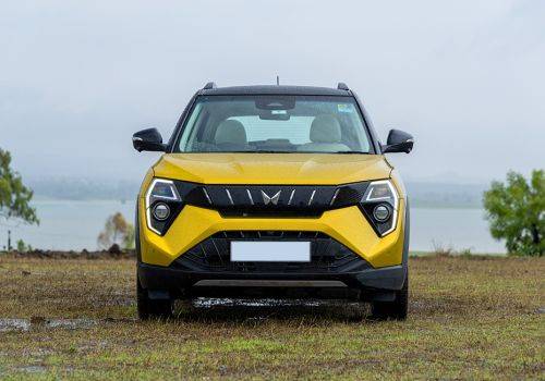 Mahindra XUV 3XO AX5