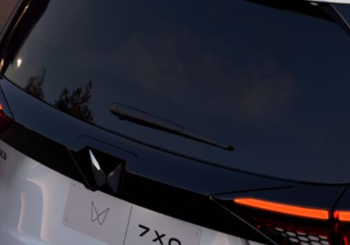 Mahindra XUV 7XO AX7L Diesel