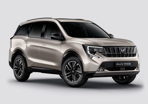 Mahindra XUV 7XO AX3 AT