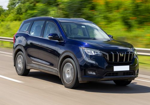 Mahindra XUV700 AX7 Ebony Edition 7Str