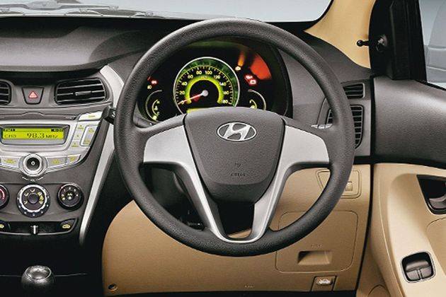 Hyundai Eon Images Check Interior Exterior Pics Gaadi