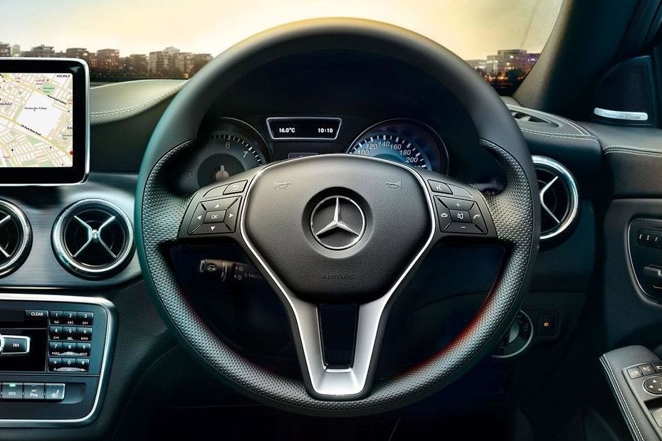 Mercedes Benz Cla Images Check Interior Exterior Pics Gaadi