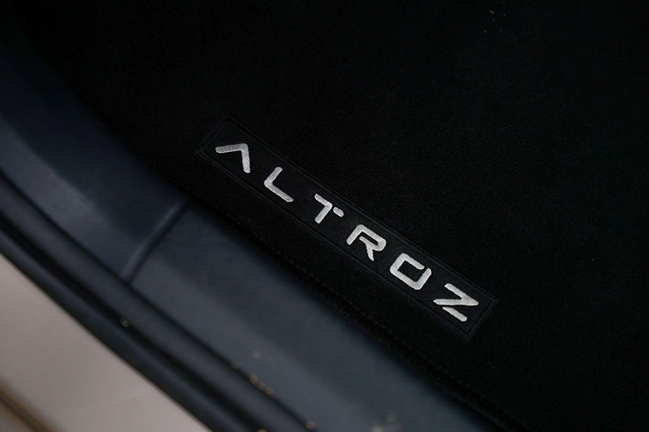 Tata Altroz image 55
