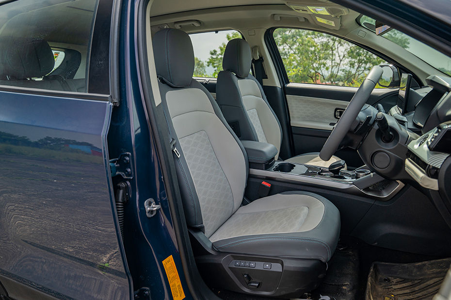 Tata Harrier EV image 44