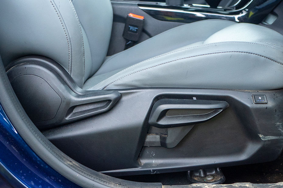 Tata Nexon image 60