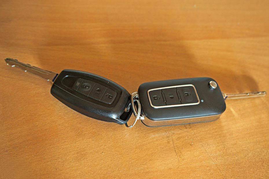 tata safari storme key cover