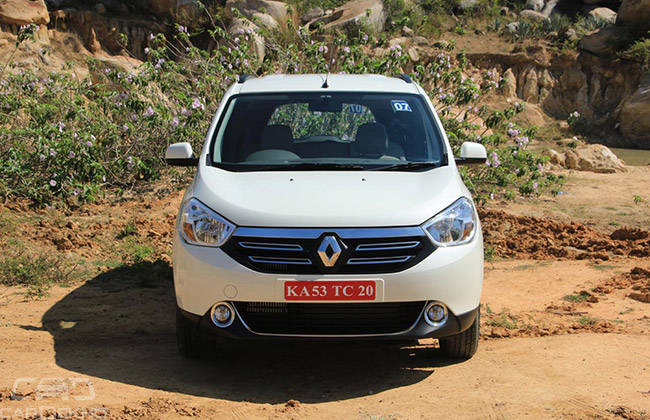 Discounts, Gold Coins On Renault Kwid And Duster This Diwali